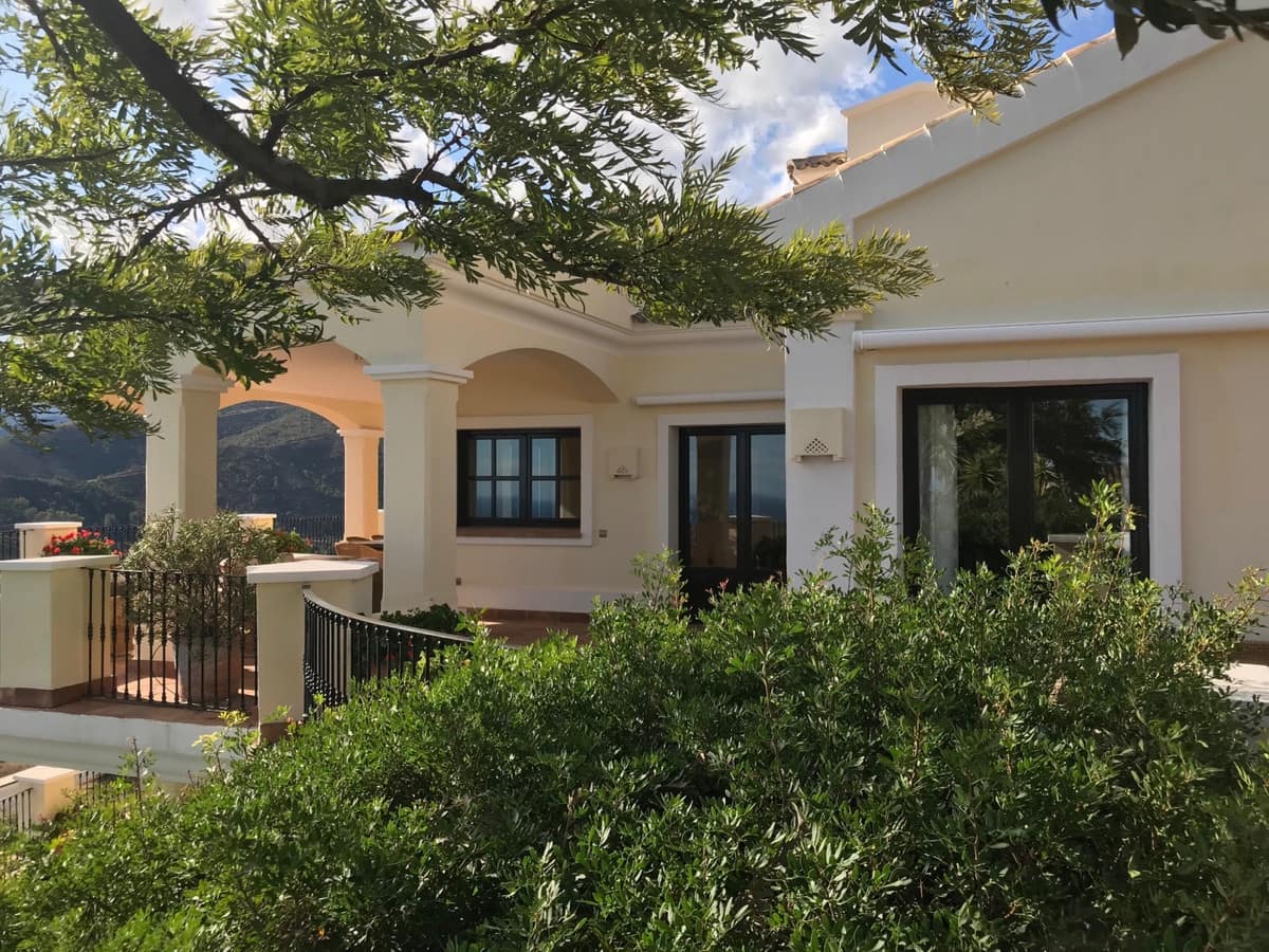 6 camera da letto Villa in vendita in Benahavis con piscina garage - 3.450.000 € (Rif: 10001822)