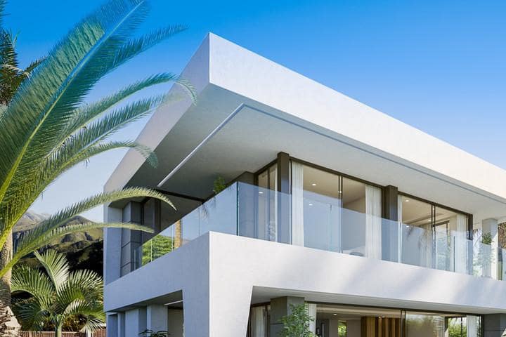 3 slaapkamer Villa te koop in Manilva met zwembad garage - € 525.000 (Ref: 10001825)