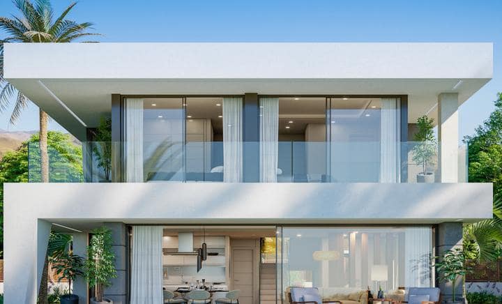 3 slaapkamer Villa te koop in Manilva met zwembad garage - € 525.000 (Ref: 10001825)