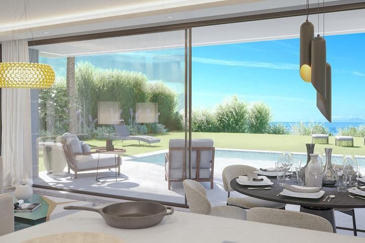 3 slaapkamer Villa te koop in Manilva met zwembad garage - € 525.000 (Ref: 10001825)