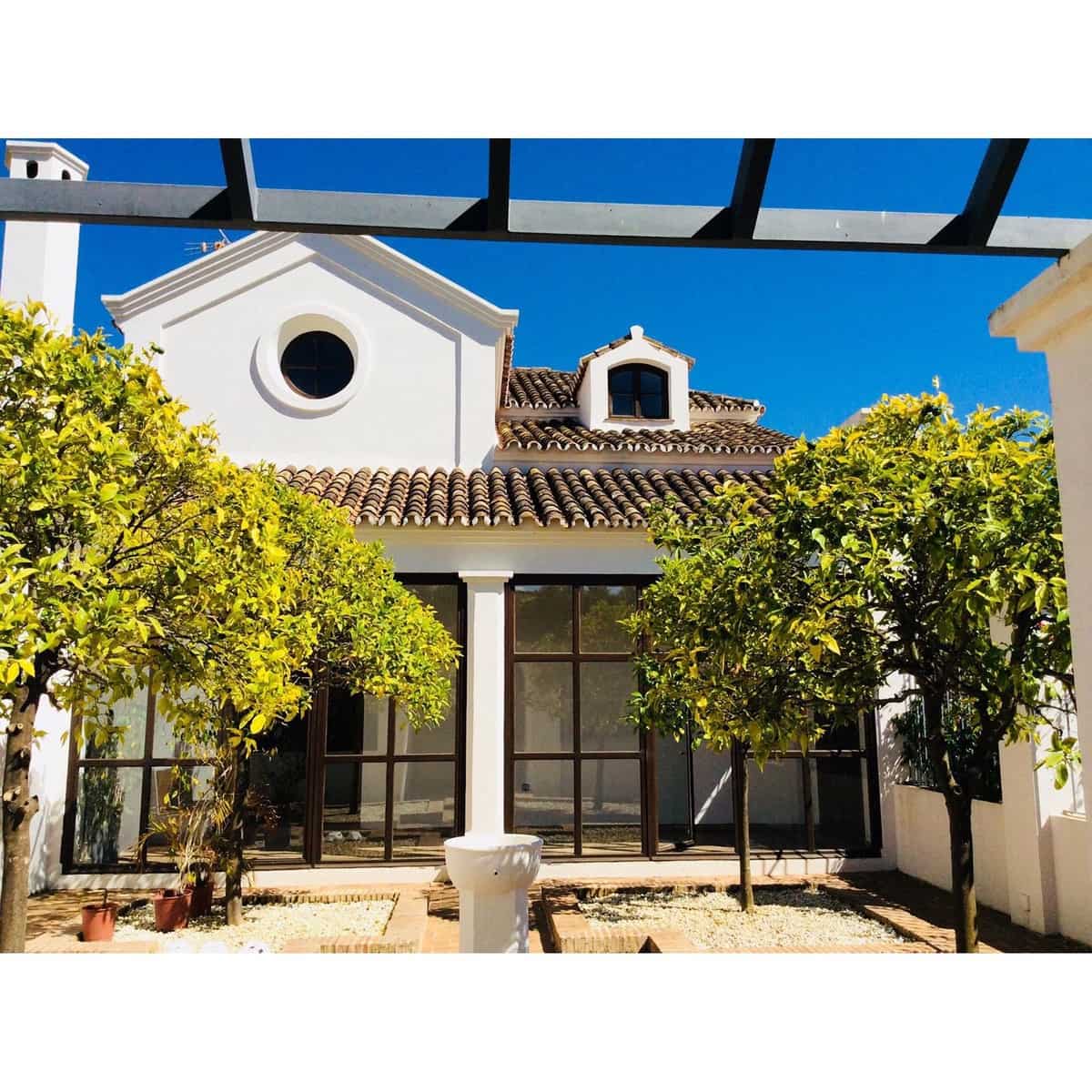 6 Zimmer Villa zu verkaufen in Guadalmina mit Pool Garage - 4.900.000 € (Ref: 10001826)