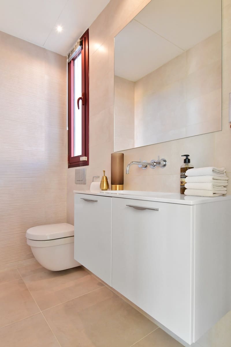 7 soverom Villa til salgs i Nueva Andalucia med svømmebasseng garasje - € 4 400 000 (Ref: 10001827)