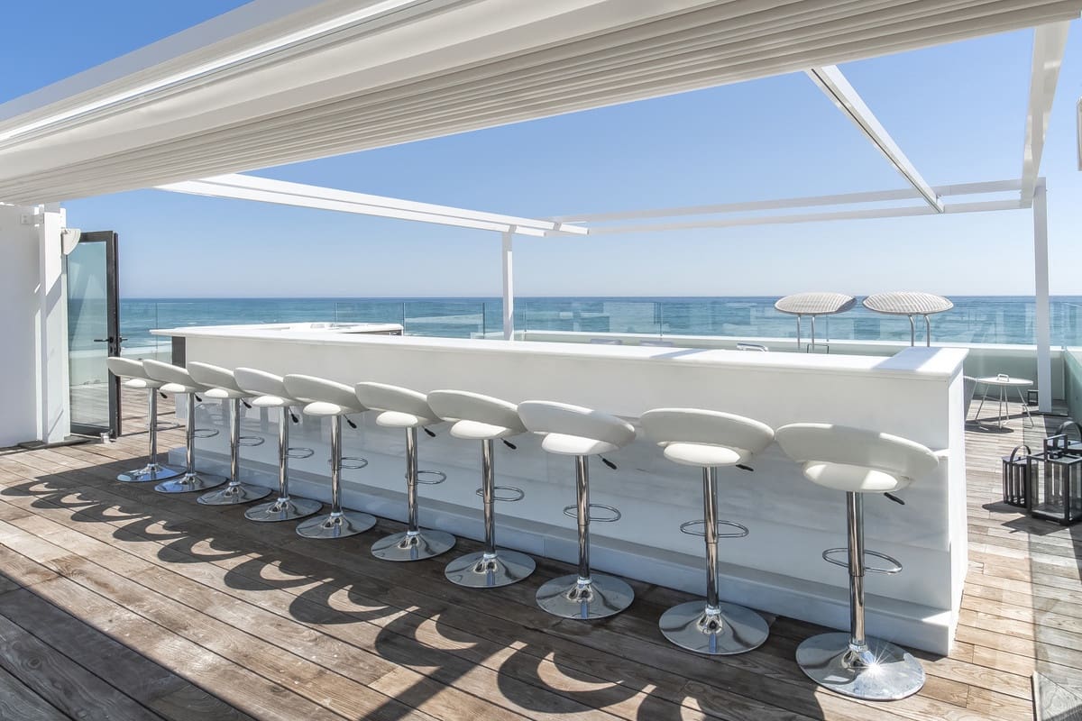 6 slaapkamer Villa te koop in Marbella met zwembad garage - € 6.500.000 (Ref: 10001828)