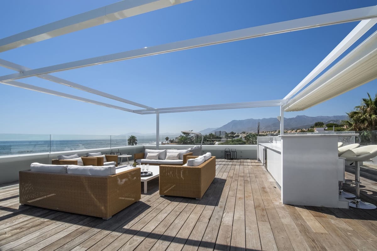 6 slaapkamer Villa te koop in Marbella met zwembad garage - € 6.500.000 (Ref: 10001828)