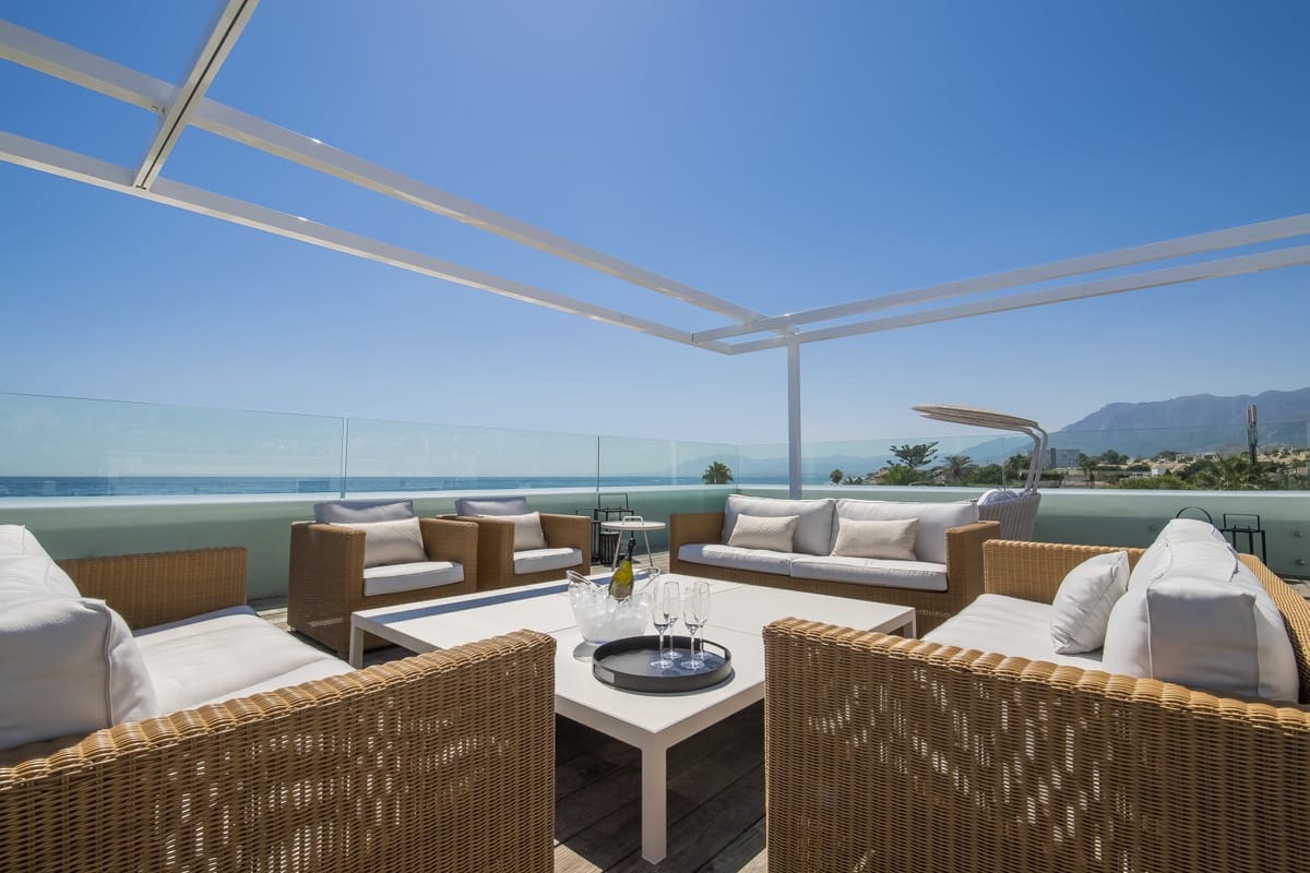 6 slaapkamer Villa te koop in Marbella met zwembad garage - € 6.500.000 (Ref: 10001828)