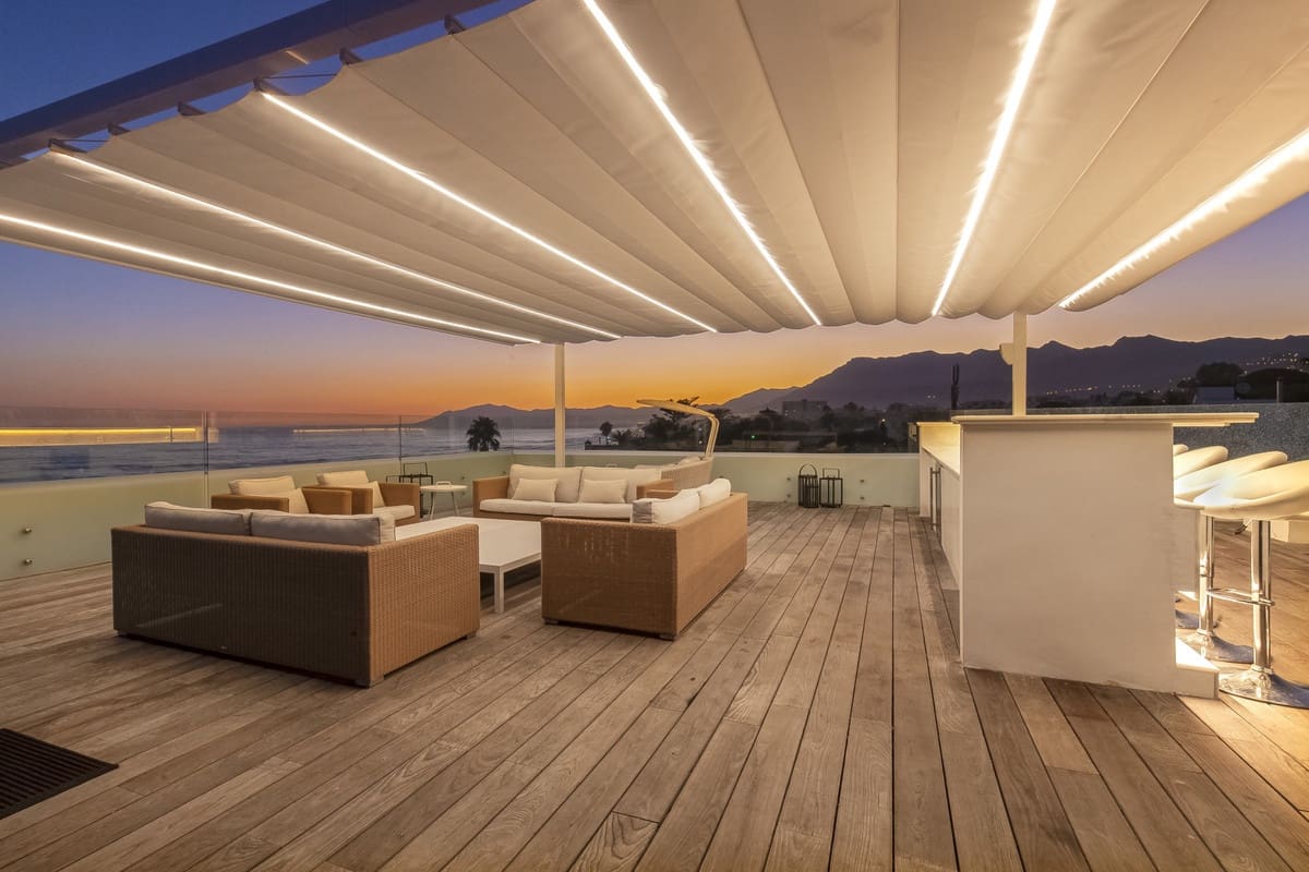 6 slaapkamer Villa te koop in Marbella met zwembad garage - € 6.500.000 (Ref: 10001828)