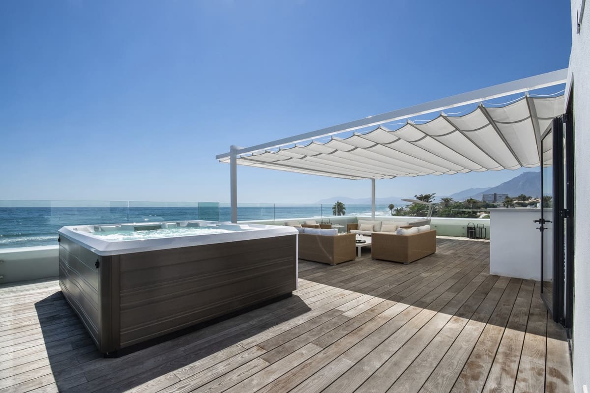 6 slaapkamer Villa te koop in Marbella met zwembad garage - € 6.500.000 (Ref: 10001828)