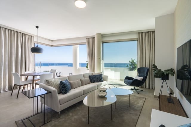 Apartamento de 3 habitaciones en Mijas Costa, Mijas en venta con piscina garaje - 895.000 € (Ref: 10001832)