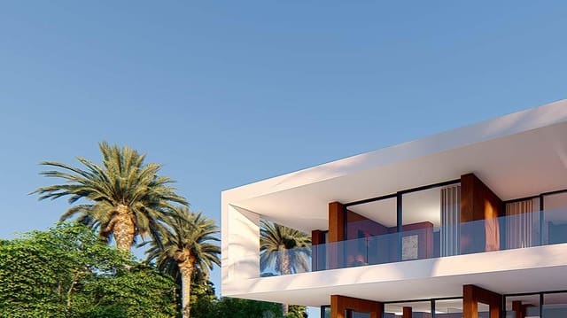 3 Zimmer Villa zu verkaufen in Estepona mit Pool Garage - 650.000 € (Ref: 10001838)