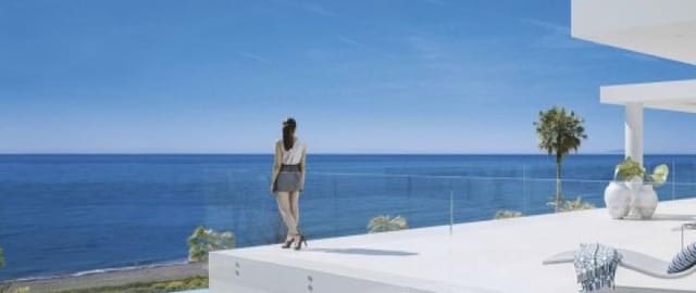 3 soveværelse Lejlighed til salg i Marbella med swimmingpool - € 2.675.000 (Ref: 10001840)