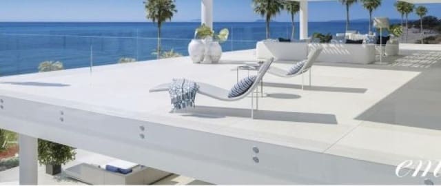 3 soveværelse Lejlighed til salg i Marbella med swimmingpool - € 2.675.000 (Ref: 10001840)
