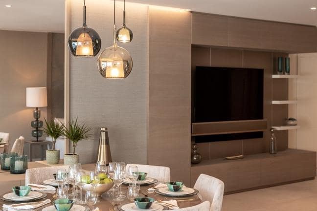 Apartamento de 2 habitaciones en Marbella en venta con piscina garaje - 1.150.000 € (Ref: 10001844)