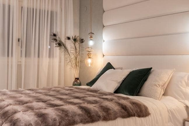 Apartamento de 2 habitaciones en Marbella en venta con piscina garaje - 1.150.000 € (Ref: 10001844)