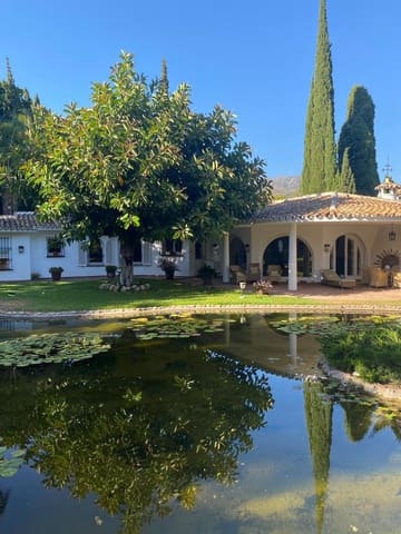 3 sovrum Villa till salu i Marbella med pool garage - 2 950 000 € (Ref: 10001847)