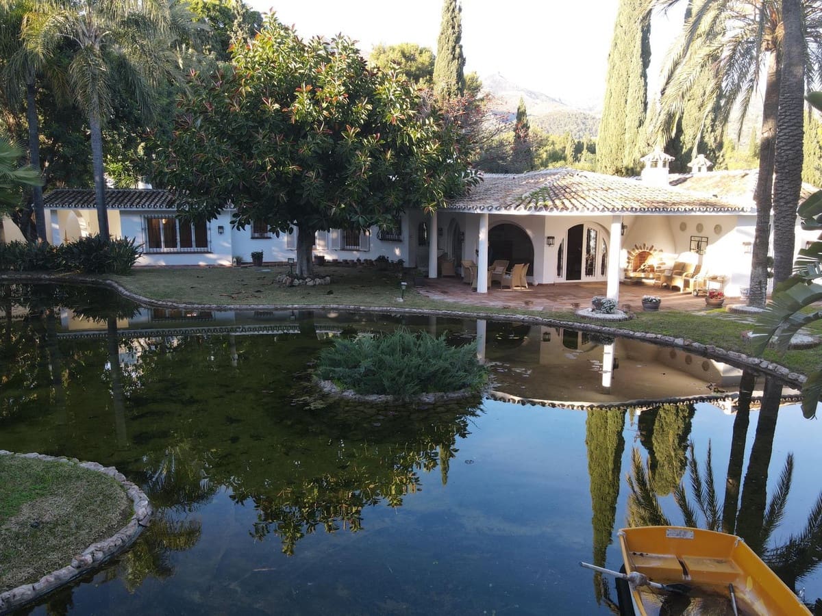 3 sovrum Villa till salu i Marbella med pool garage - 2 950 000 € (Ref: 10001847)