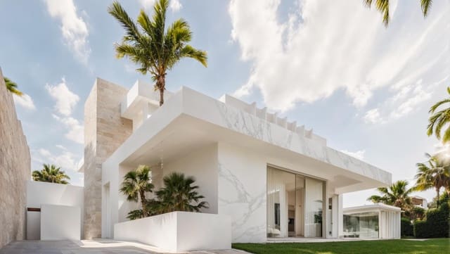 4 soverom Villa til salgs i Marbella med svømmebasseng garasje - € 2 700 000 (Ref: 10001862)