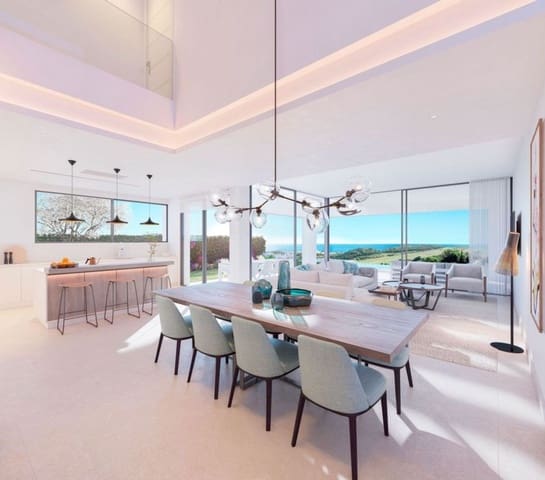 Chalet de 3 habitaciones en Estepona Golf, Estepona en venta con piscina garaje - 1.100.000 € (Ref: 10001863)