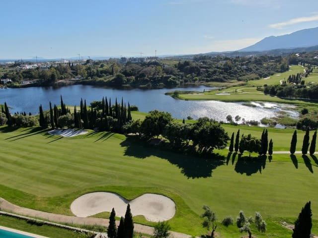 5 slaapkamer Villa te koop in Marbella met zwembad - € 4.500.000 (Ref: 10001865)