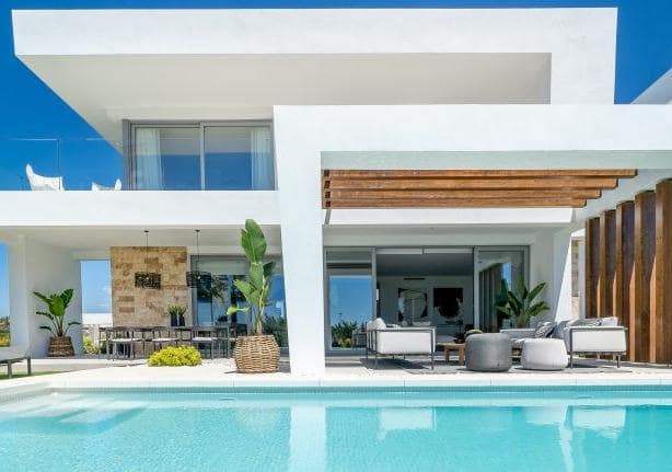 4 chambre Villa/Maison à vendre à Marbella avec piscine garage - 2 150 000 € (Ref: 10001867)