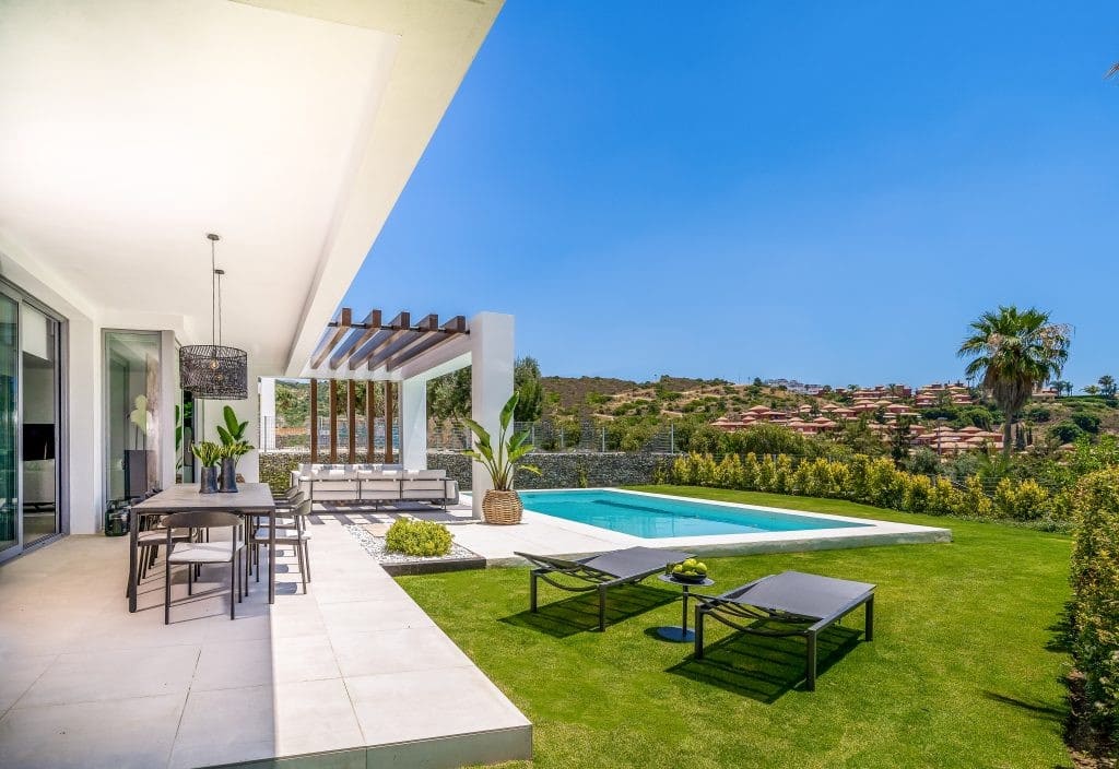 4 chambre Villa/Maison à vendre à Marbella avec piscine garage - 2 150 000 € (Ref: 10001867)