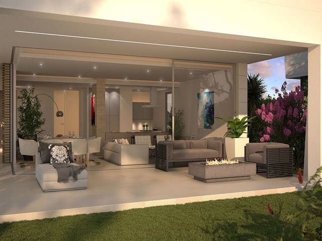 4 bedroom Villa for sale in Marbella with pool garage - € 1,600,000 (Ref: 10001871)