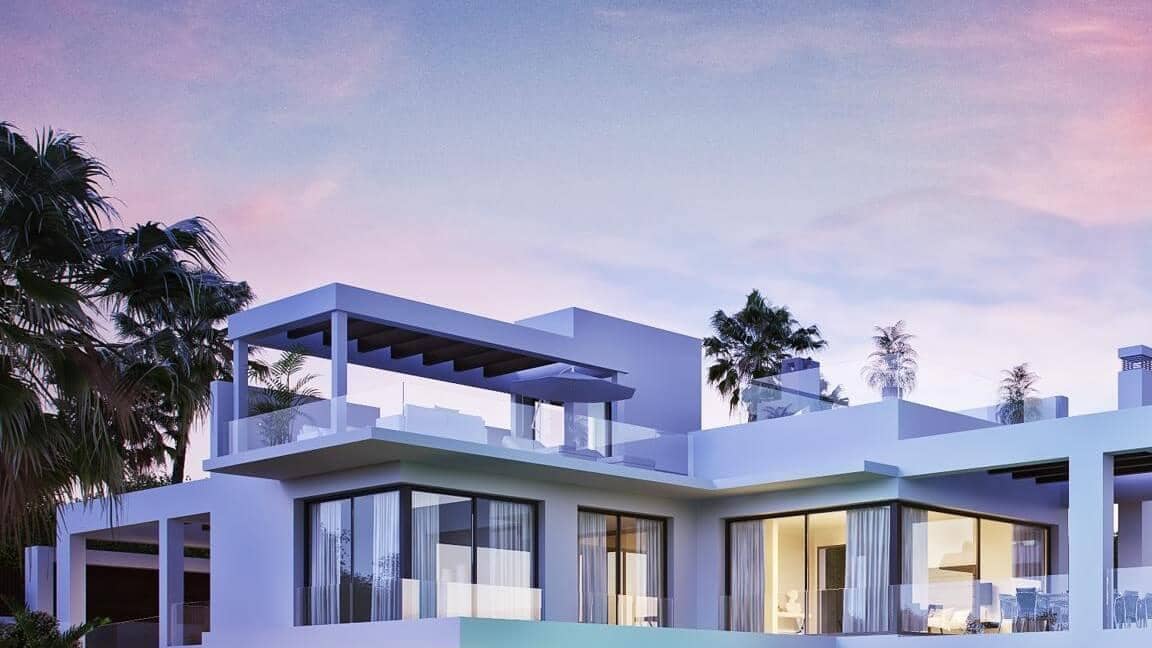 5 sypialnia Willa na sprzedaż w Estepona z basenem garażem - 1 450 000 € (Ref: 10001877)