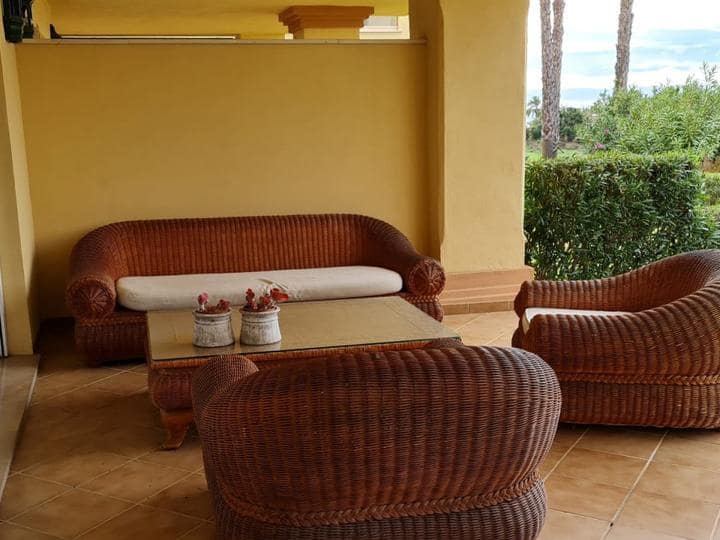 2 chambre Appartement à vendre à Nueva Andalucia avec piscine garage - 385 000 € (Ref: 10001882)