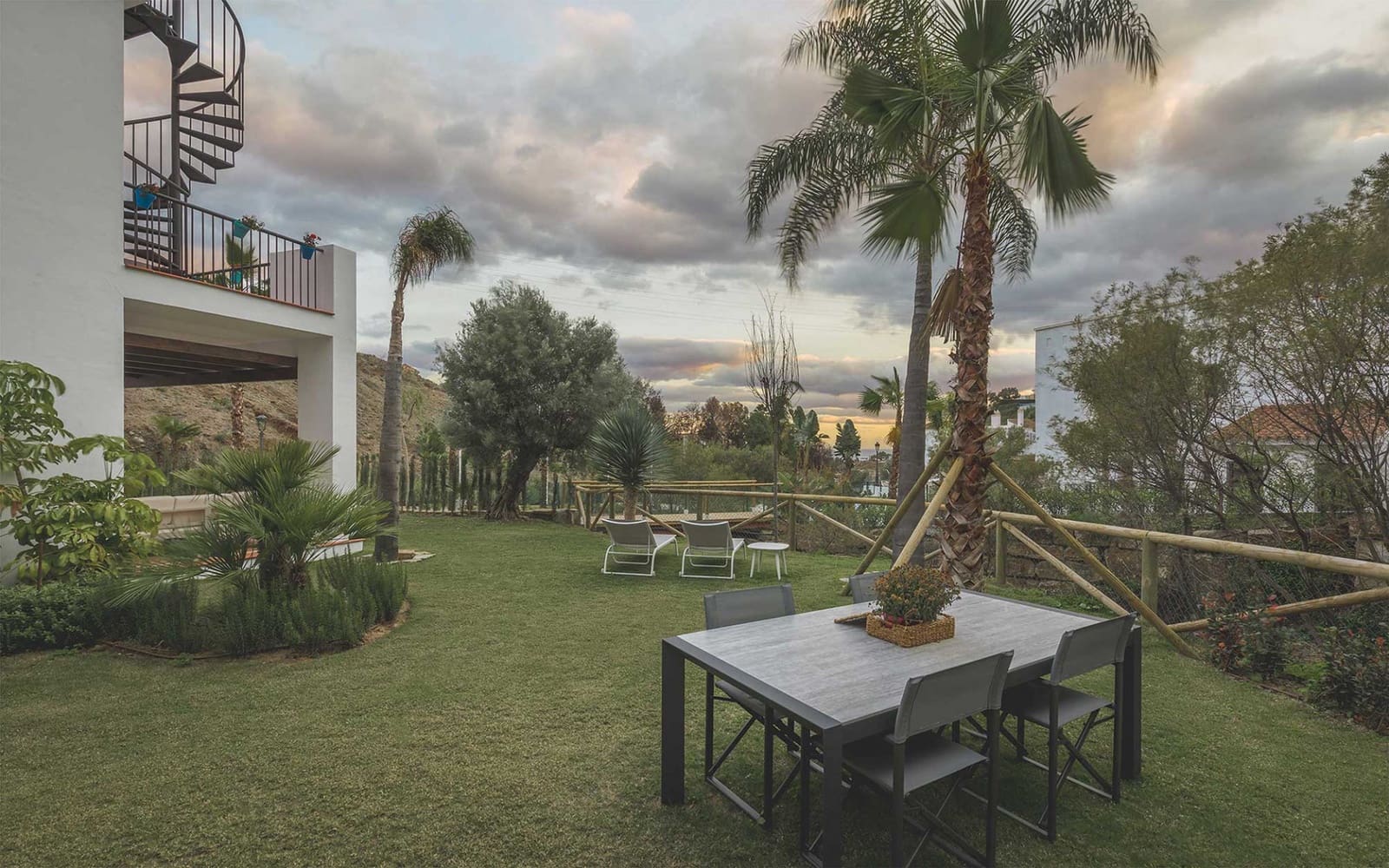 3 slaapkamer Appartement te koop in Marbella met zwembad garage - € 320.000 (Ref: 10001886)