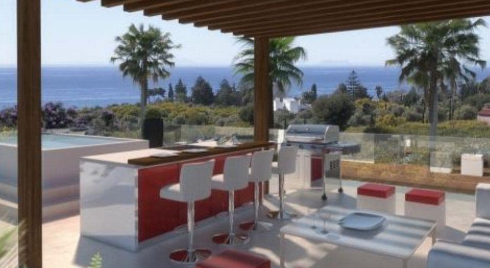 5 slaapkamer Villa te koop in Marbella met zwembad garage - € 1.950.000 (Ref: 10001895)