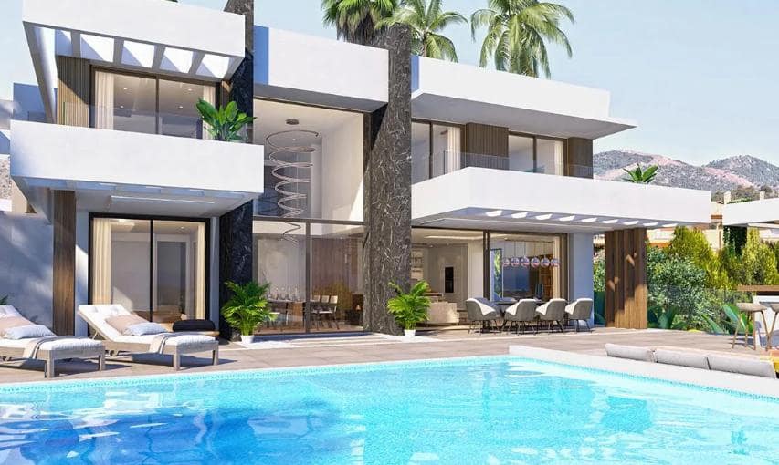 Chalet de 4 habitaciones en Marbella en venta con piscina garaje - 1.895.000 € (Ref: 10001897)