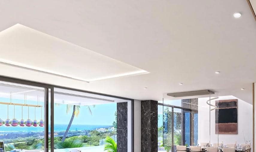 Chalet de 4 habitaciones en Marbella en venta con piscina garaje - 1.895.000 € (Ref: 10001897)