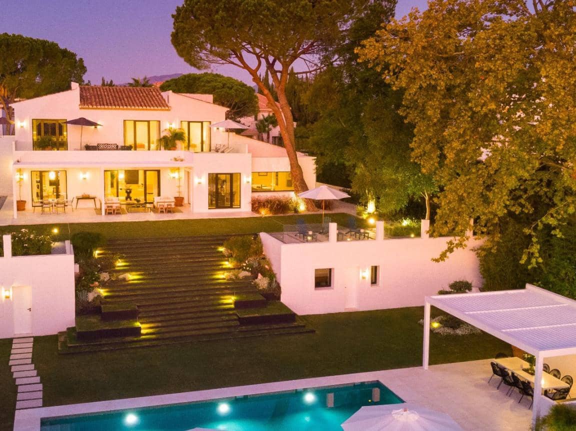 6 sypialnia Willa na sprzedaż w Marbella z basenem garażem - 4 200 000 € (Ref: 10001901)