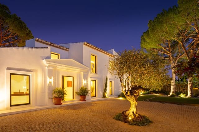 6 soveværelse Villa til salg i Marbella med swimmingpool garage - € 4.200.000 (Ref: 10001901)