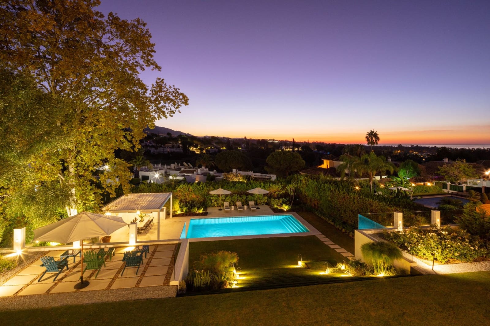 6 sypialnia Willa na sprzedaż w Marbella z basenem garażem - 4 200 000 € (Ref: 10001901)