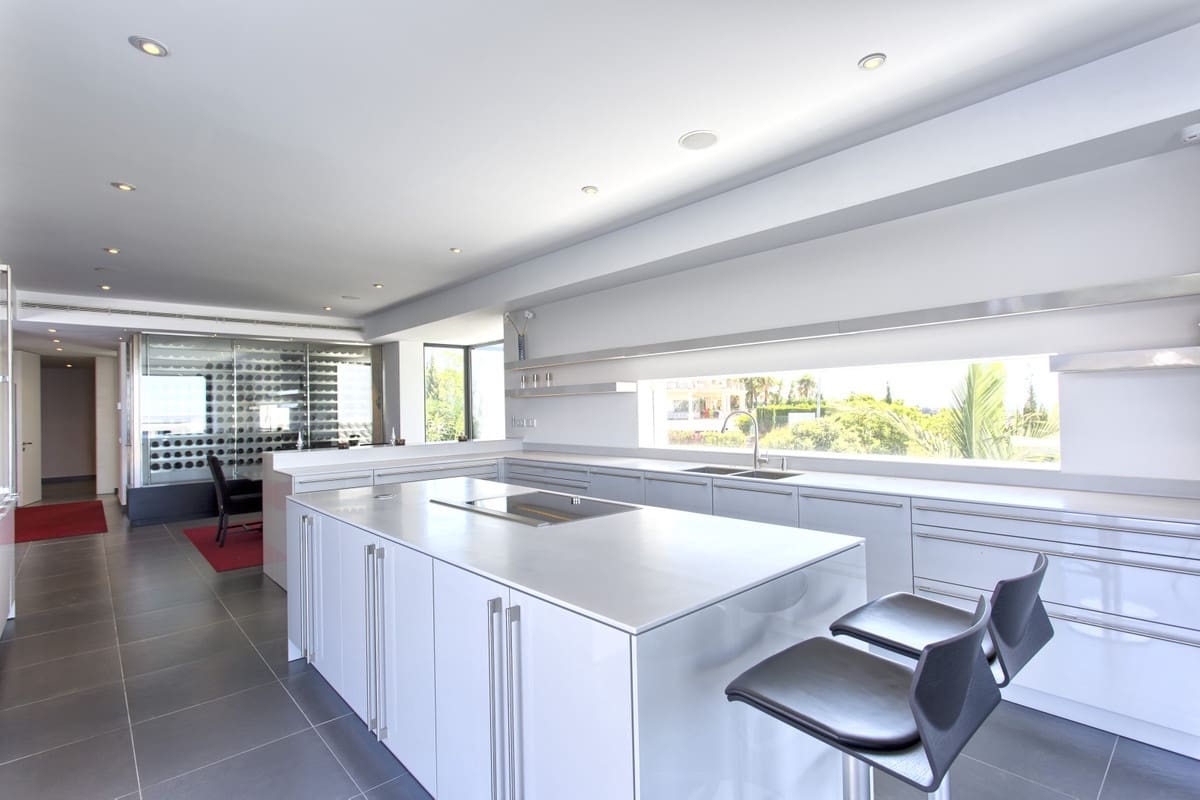 5 chambre Villa/Maison à vendre à Los Flamingos avec piscine garage - 4 975 000 € (Ref: 10001904)