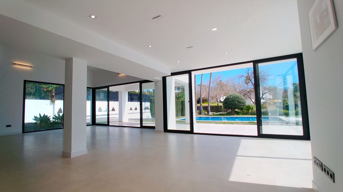 4 camera da letto Villa in vendita in San Pedro de Alcantara con piscina garage - 1.499.000 € (Rif: 10001907)