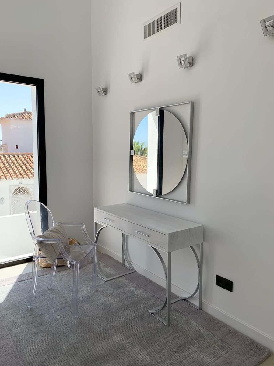 4 camera da letto Villa in vendita in San Pedro de Alcantara con piscina garage - 1.499.000 € (Rif: 10001907)