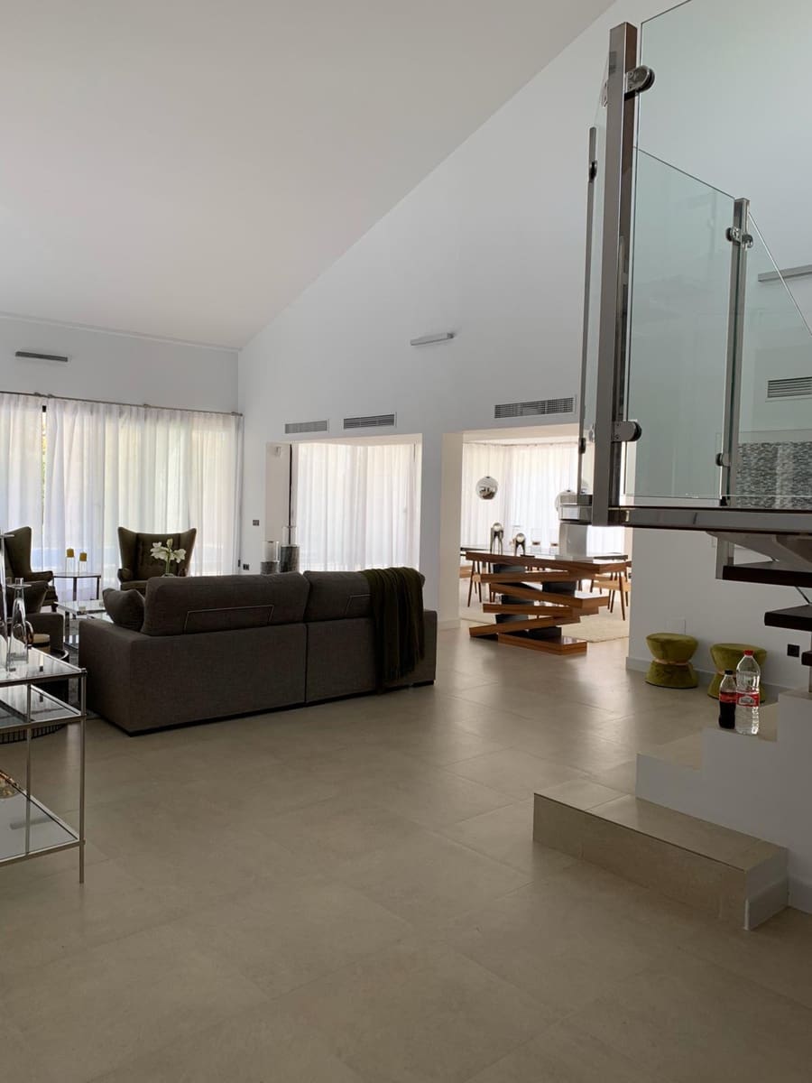 4 camera da letto Villa in vendita in San Pedro de Alcantara con piscina garage - 1.499.000 € (Rif: 10001907)