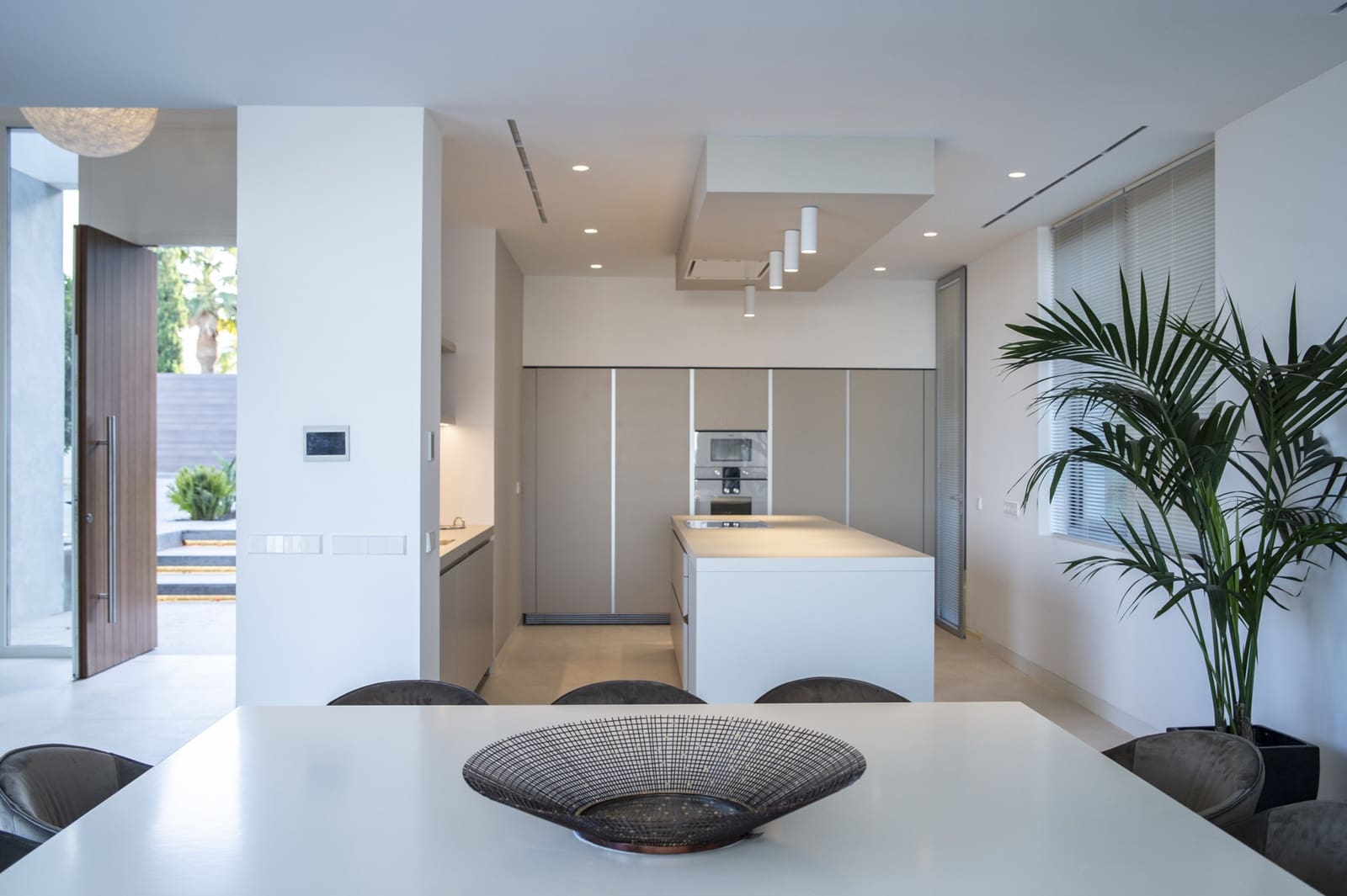 5 soverom Villa til salgs i Marbella med svømmebasseng garasje - € 3 200 000 (Ref: 10001908)