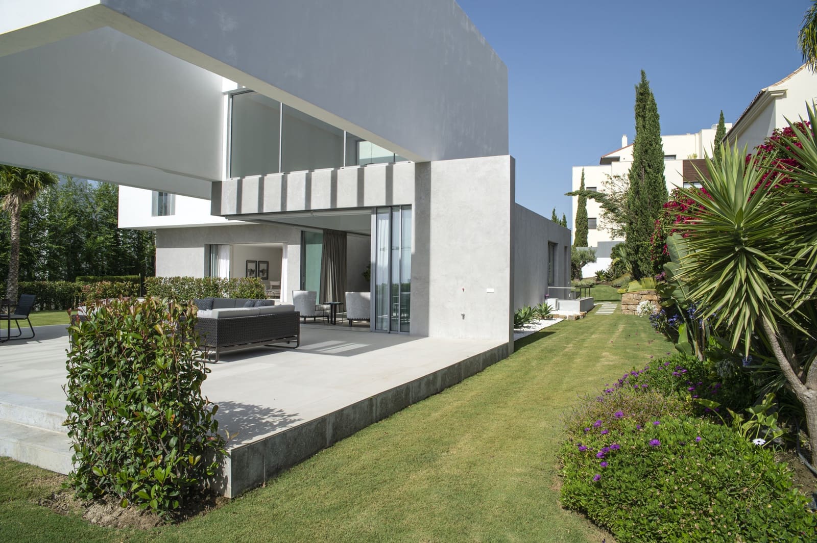 5 soverom Villa til salgs i Marbella med svømmebasseng garasje - € 3 200 000 (Ref: 10001908)