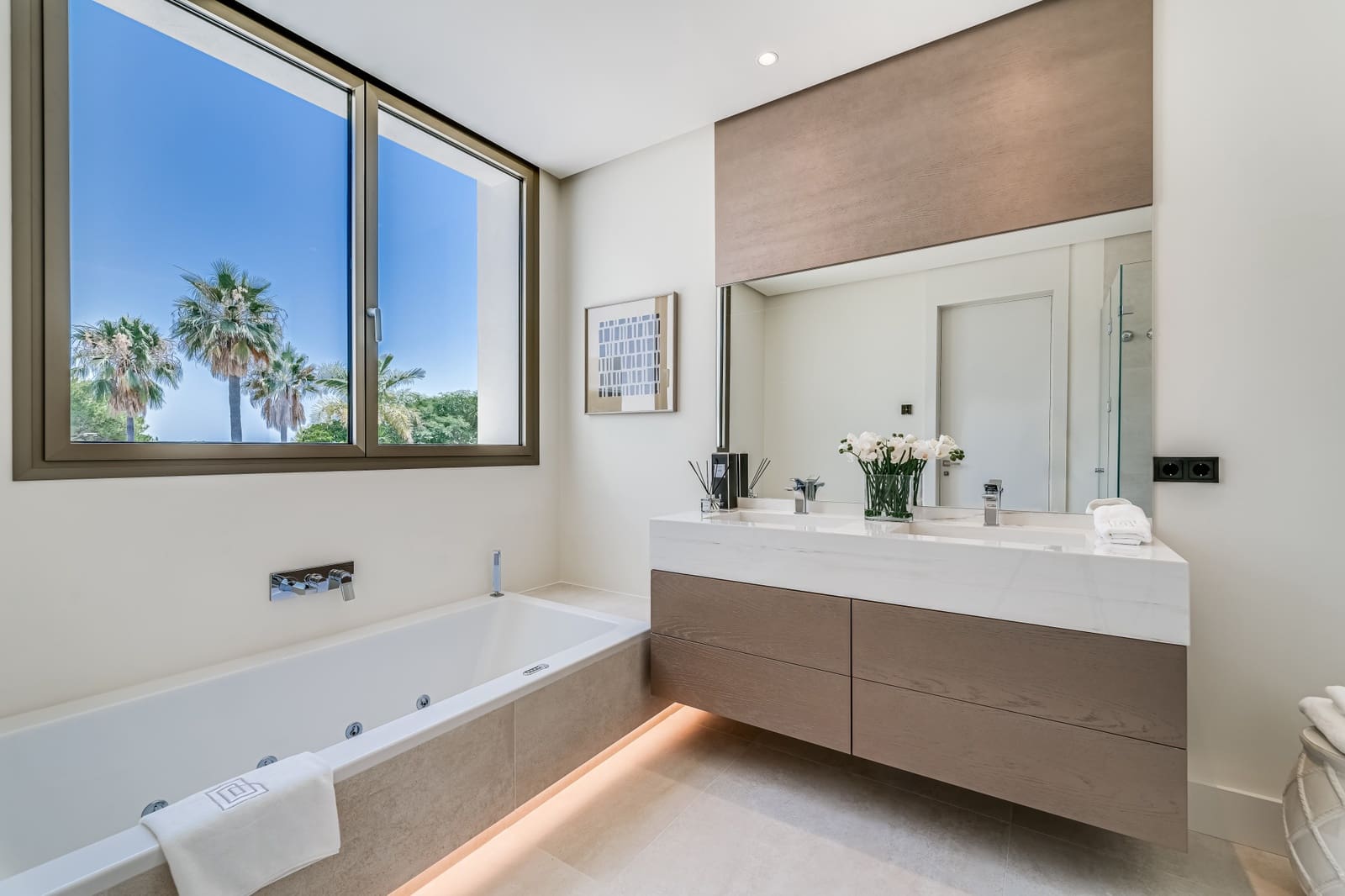 6 Zimmer Villa zu verkaufen in Marbella mit Pool Garage - 8.995.000 € (Ref: 10001909)