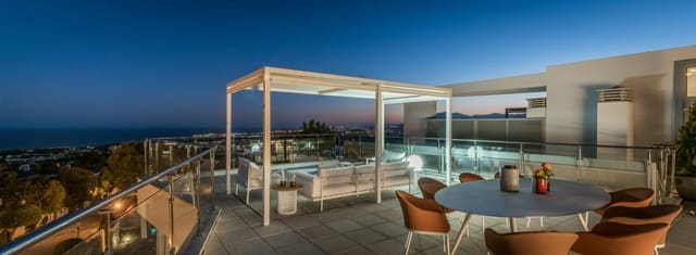 3 soverom Villa til salgs i Marbella med svømmebasseng garasje - € 3 100 000 (Ref: 10001910)
