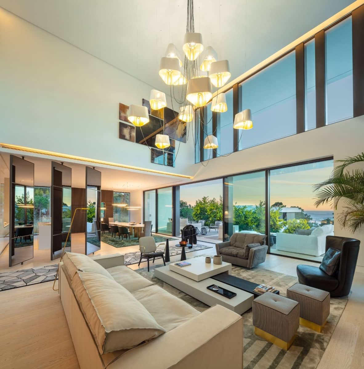 6 sypialnia Willa na sprzedaż w Marbella z basenem garażem - 4 500 000 € (Ref: 10001915)