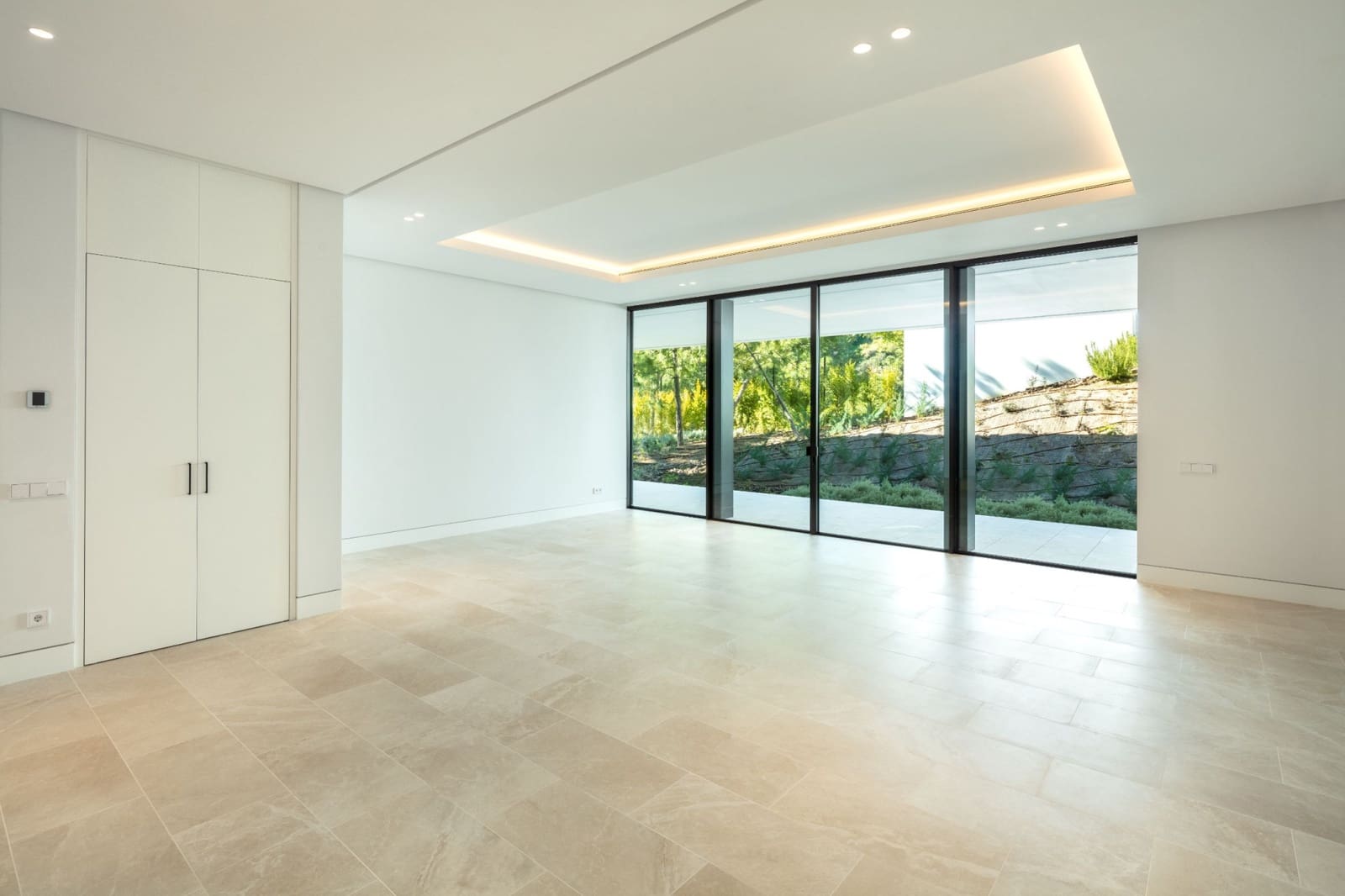 6 sypialnia Willa na sprzedaż w Marbella z basenem garażem - 4 500 000 € (Ref: 10001915)