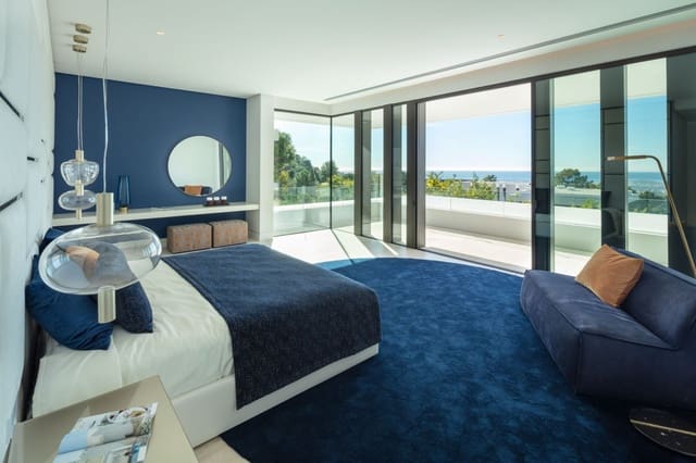 6 sypialnia Willa na sprzedaż w Marbella z basenem garażem - 4 500 000 € (Ref: 10001915)