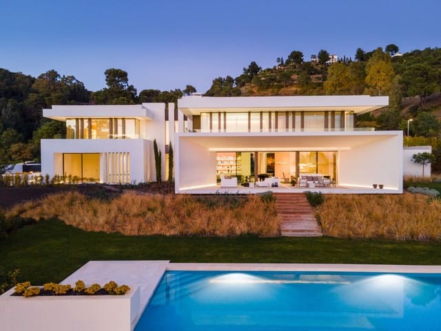 6 sypialnia Willa na sprzedaż w Marbella z basenem garażem - 4 500 000 € (Ref: 10001915)