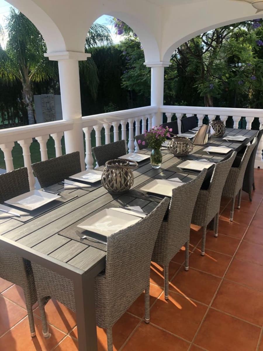 5 slaapkamer Villa te koop in Nueva Andalucia met zwembad garage - € 3.200.000 (Ref: 10001916)