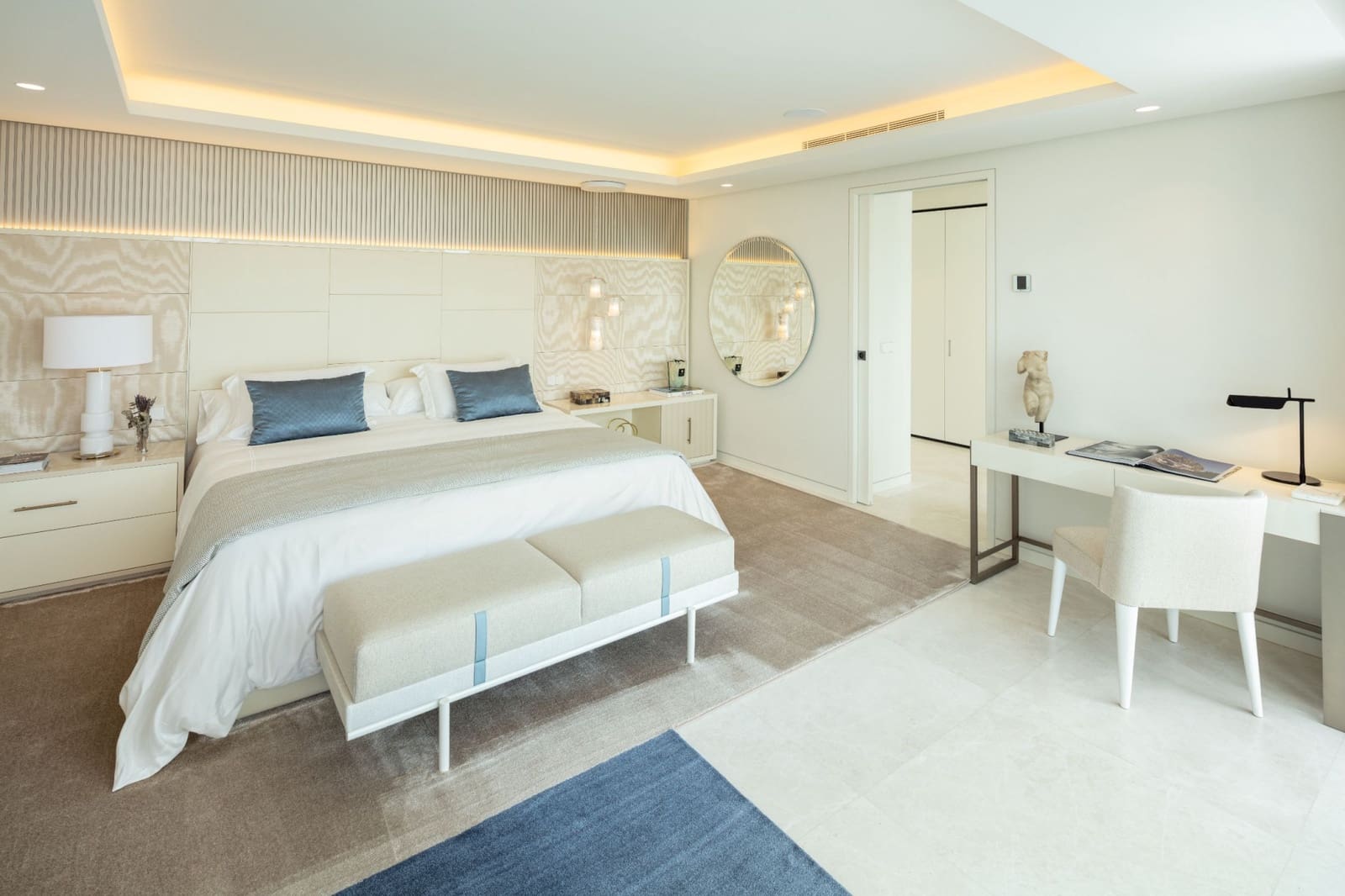 4 sypialnia Willa na sprzedaż w Marbella z basenem garażem - 4 695 000 € (Ref: 10001917)