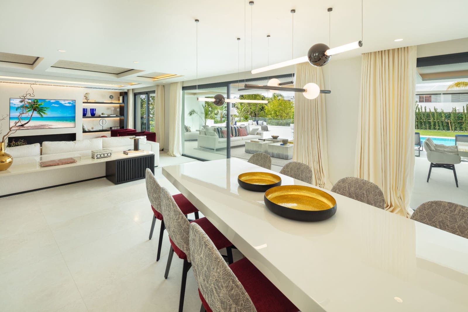 4 sypialnia Willa na sprzedaż w Marbella z basenem garażem - 4 695 000 € (Ref: 10001917)