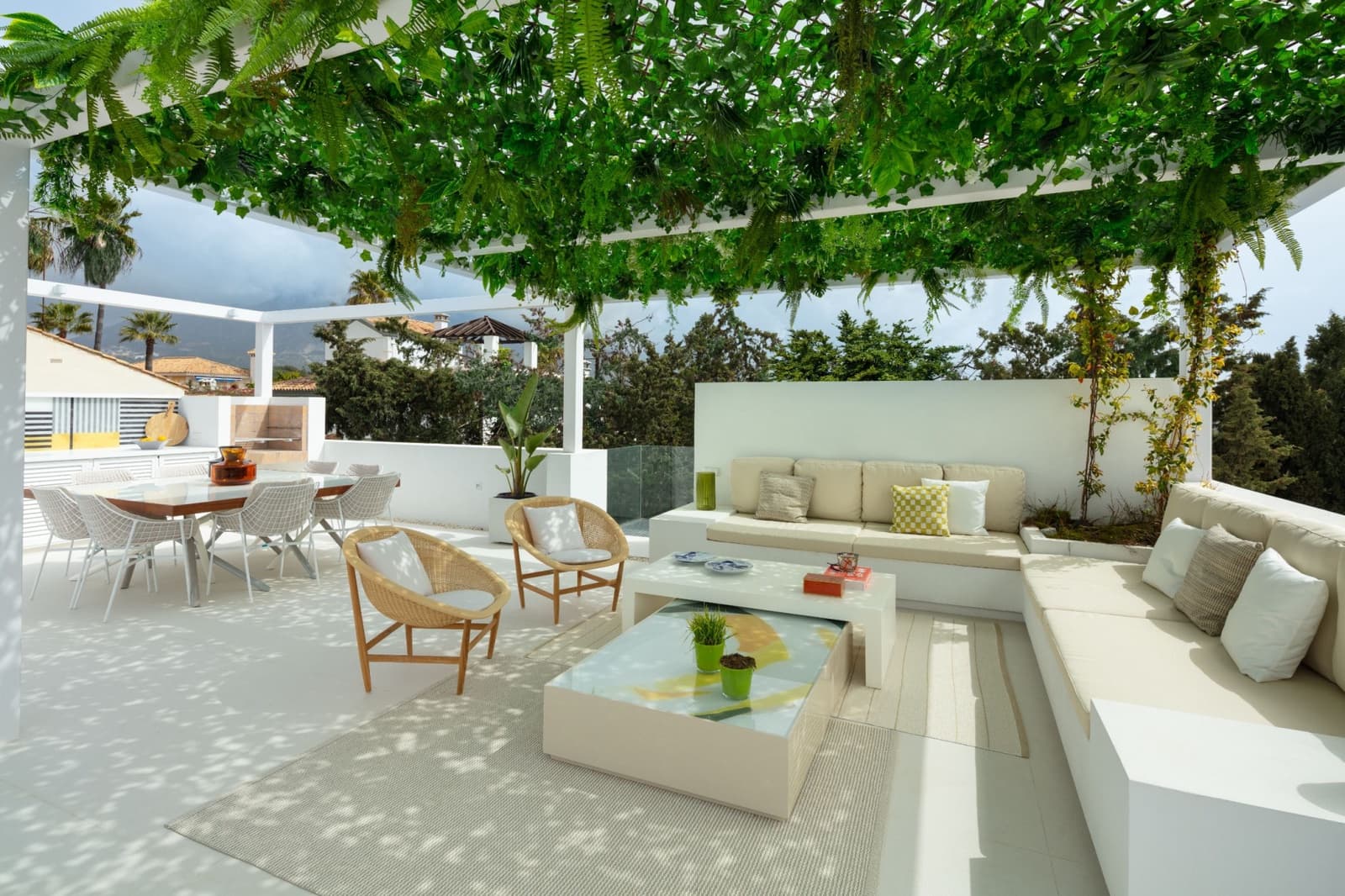 4 sypialnia Willa na sprzedaż w Marbella z basenem garażem - 4 695 000 € (Ref: 10001917)